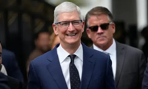 Vừa rời Việt Nam tức thì, CEO Apple Tim Cook đã tính chuyện mở nhà máy ở Indonesia: Nguyên nhân là sao?