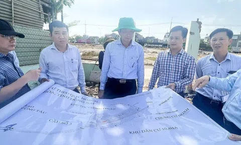 Lãnh đạo UBND tỉnh Đồng Nai khảo sát thực địa các khu tái định cư